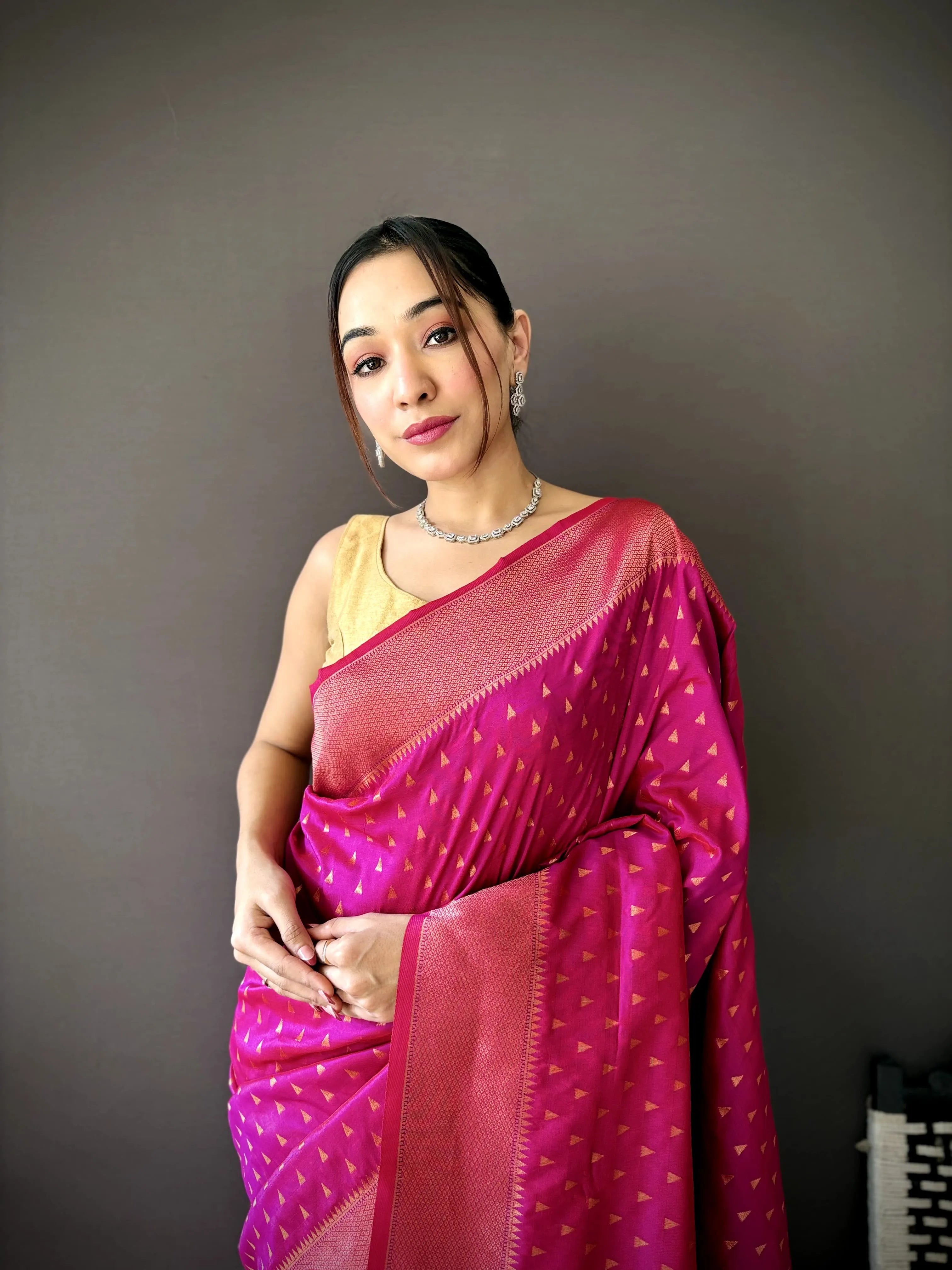 Pure Paithani Saree with Copper Zari & Designer Pallu – Soft Weave (Pink)